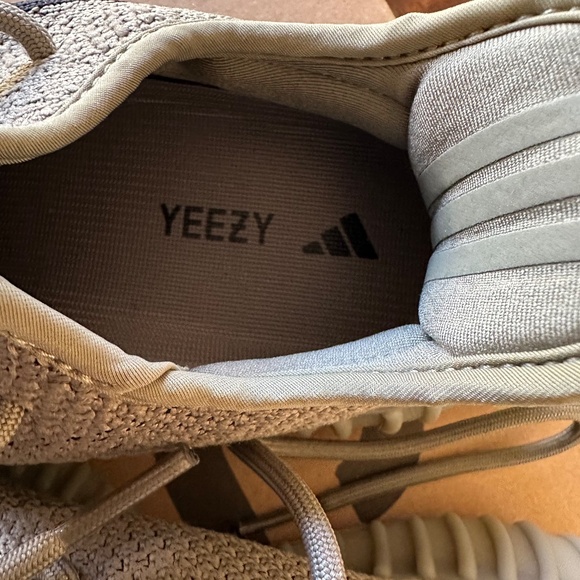Yeezy 350 sply v2 - Picture 7 of 8